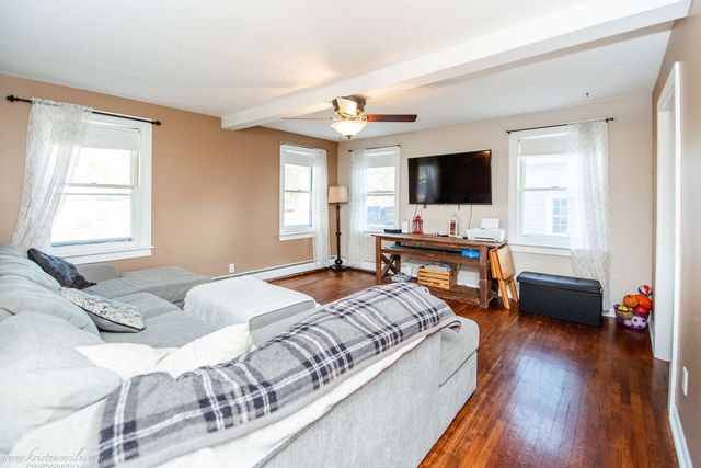 332 W NORTH Street, Peotone, IL 60468