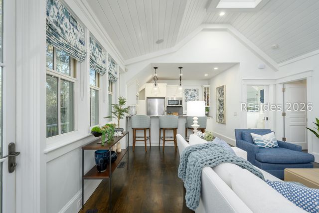 8 Yadkin St, Bluffton, SC 29910