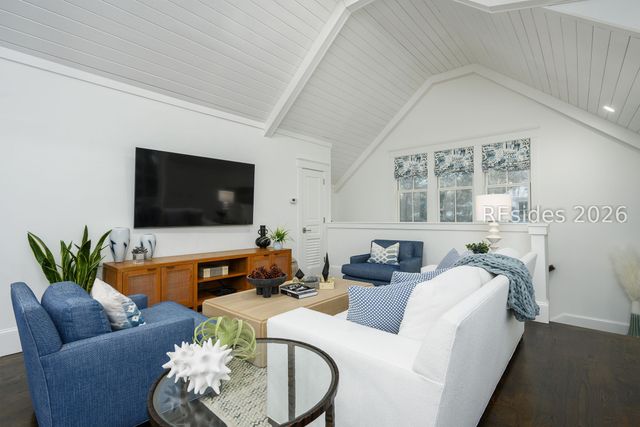 8 Yadkin St, Bluffton, SC 29910