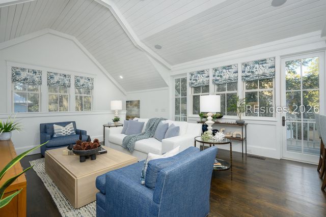 8 Yadkin St, Bluffton, SC 29910