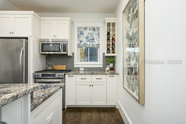 8 Yadkin St, Bluffton, SC 29910