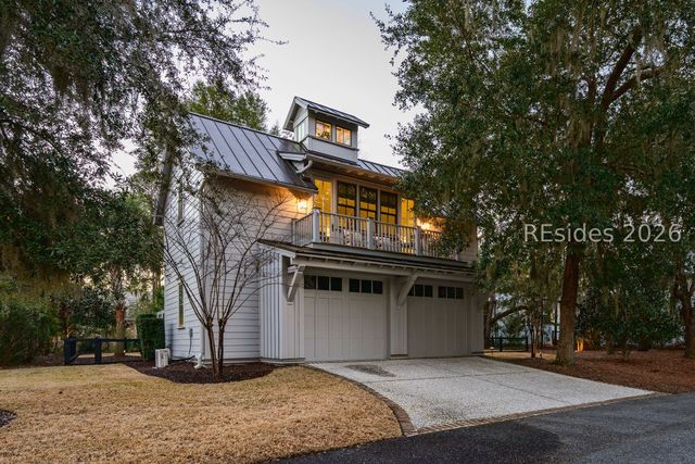 8 Yadkin St, Bluffton, SC 29910