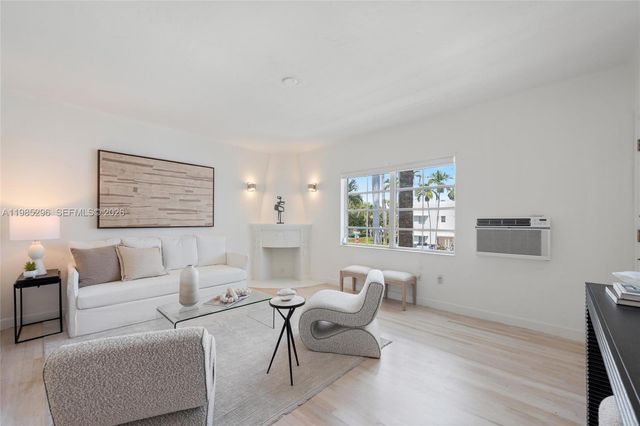 750 Espanola Way 8, Miami Beach, FL 33139