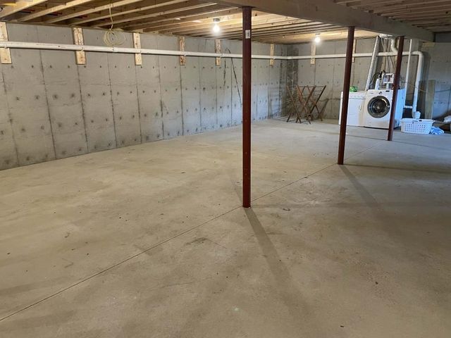 37 Sugar Ridge Lane, Hyde Park, VT 05655