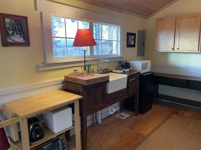 37 Sugar Ridge Lane, Hyde Park, VT 05655