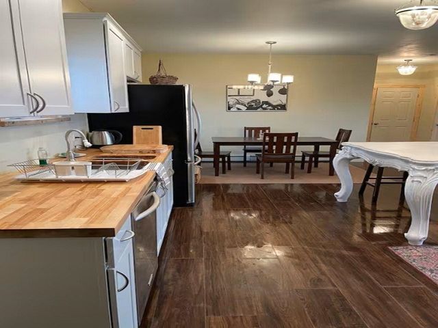 37 Sugar Ridge Lane, Hyde Park, VT 05655