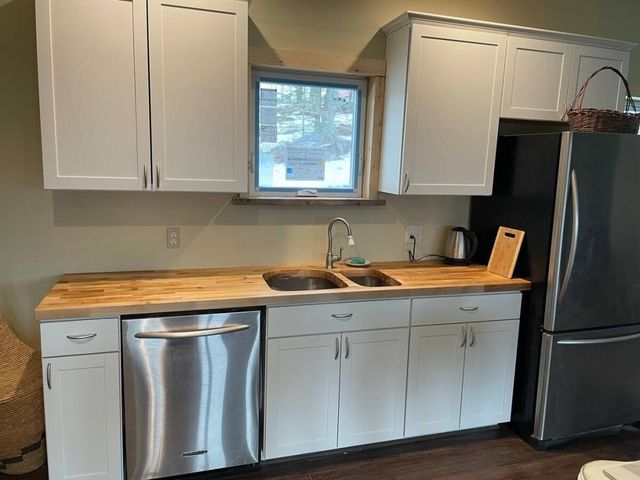 37 Sugar Ridge Lane, Hyde Park, VT 05655