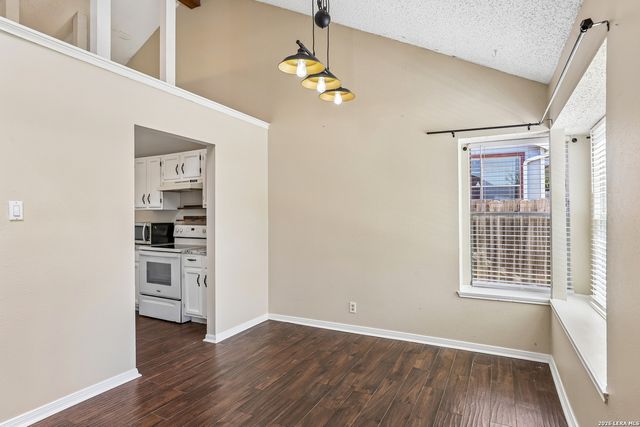 14606 HIGHLAND RDG, San Antonio, TX 78233