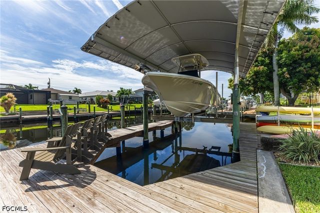 3319 SE 17th AVE, Cape Coral, FL 33904