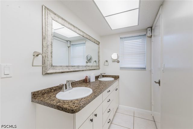 3319 SE 17th AVE, Cape Coral, FL 33904
