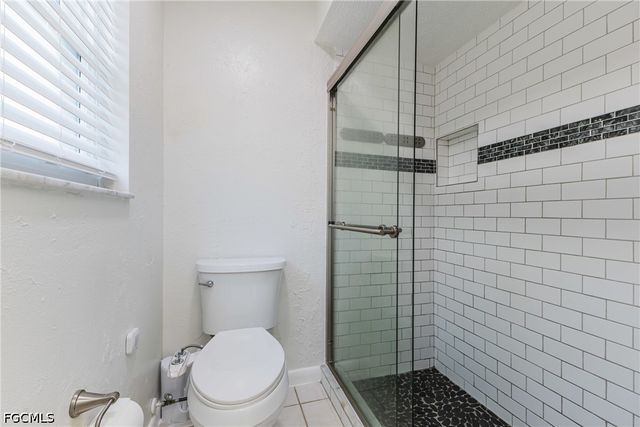 3319 SE 17th AVE, Cape Coral, FL 33904