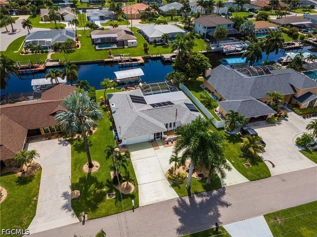 3319 SE 17th AVE, Cape Coral, FL 33904