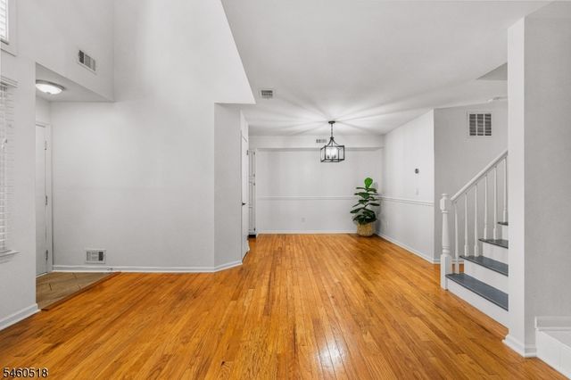 5 Evans Court, Bedminster Twp., NJ 07921