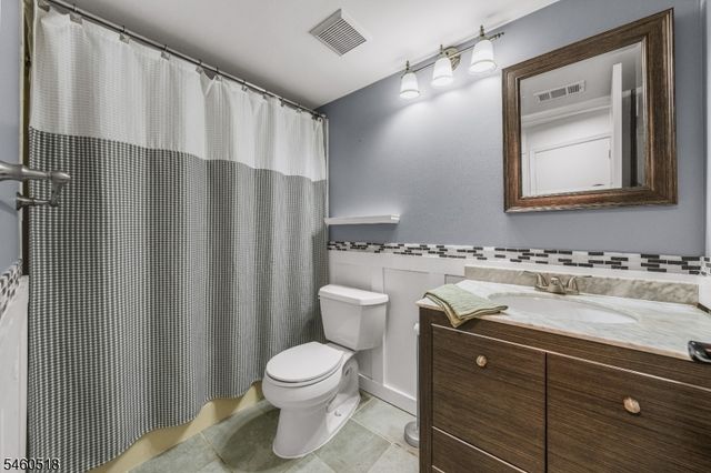 5 Evans Court, Bedminster Twp., NJ 07921