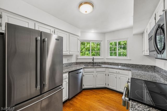 5 Evans Court, Bedminster Twp., NJ 07921