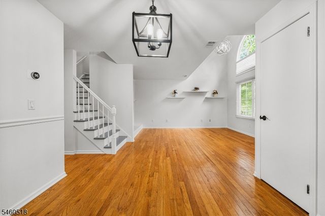 5 Evans Court, Bedminster Twp., NJ 07921