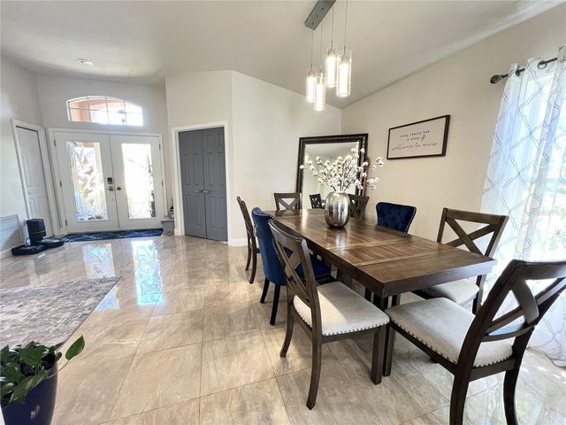 31244 CRESTMONT COURT, Wesley Chapel, FL 33543