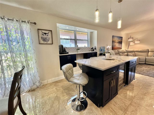 31244 CRESTMONT COURT, Wesley Chapel, FL 33543