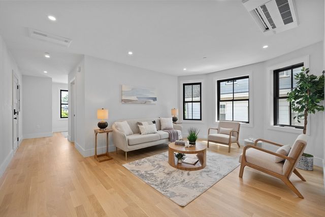 16 Curtis Street 2, Somerville, MA 02144