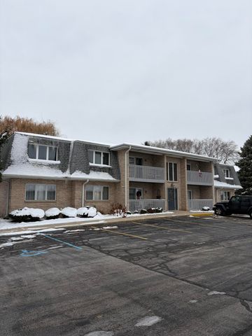 9320 Spring Creek Drive 3, Highland, IN 46322