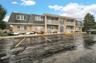 9320 Spring Creek Drive 3, Highland, IN 46322