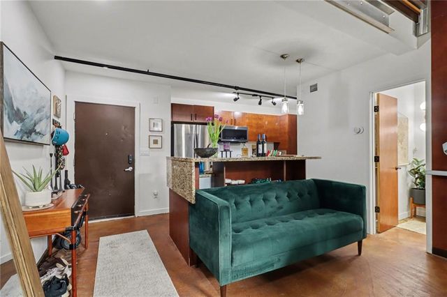 964 Dekalb Avenue NE 106, Atlanta, GA 30307