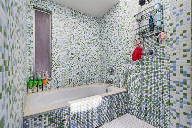 964 Dekalb Avenue NE 106, Atlanta, GA 30307