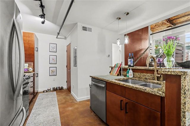 964 Dekalb Avenue NE 106, Atlanta, GA 30307