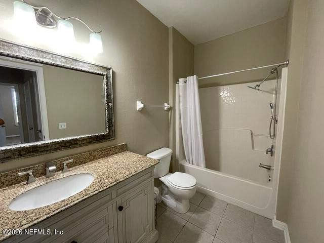 7801 POINT MEADOWS Drive 8307, Jacksonville, FL 32256