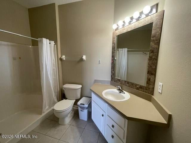 7801 POINT MEADOWS Drive 8307, Jacksonville, FL 32256