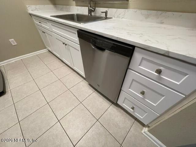 7801 POINT MEADOWS Drive 8307, Jacksonville, FL 32256