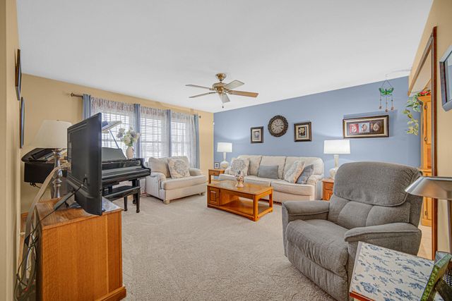 539 Wayne Street, Hobart, IN 46342