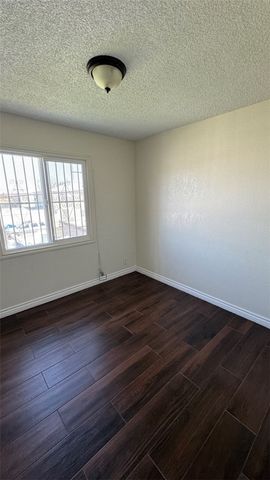 1041 W Reeve Street, Compton, CA 90220