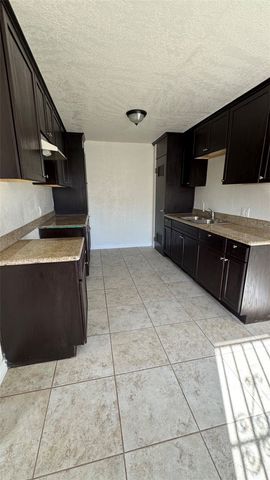 1041 W Reeve Street, Compton, CA 90220