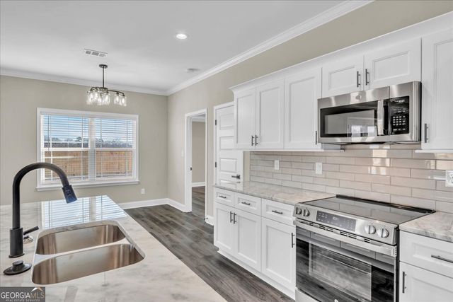 116 Early Drive, Byron, GA 31008