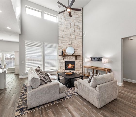 111 Kingfisher Lane, Aledo, TX 76008