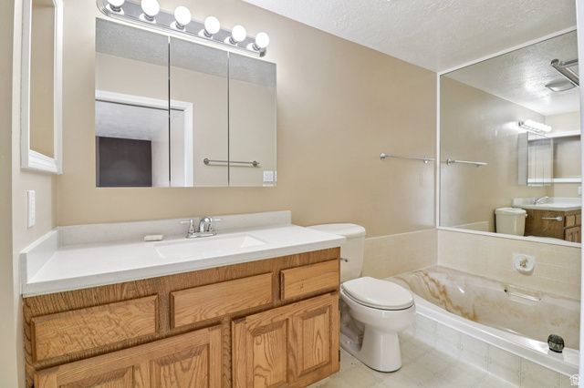 2122 W 5600 S, Roy, UT 84067