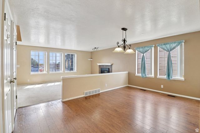2122 W 5600 S, Roy, UT 84067
