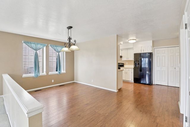 2122 W 5600 S, Roy, UT 84067