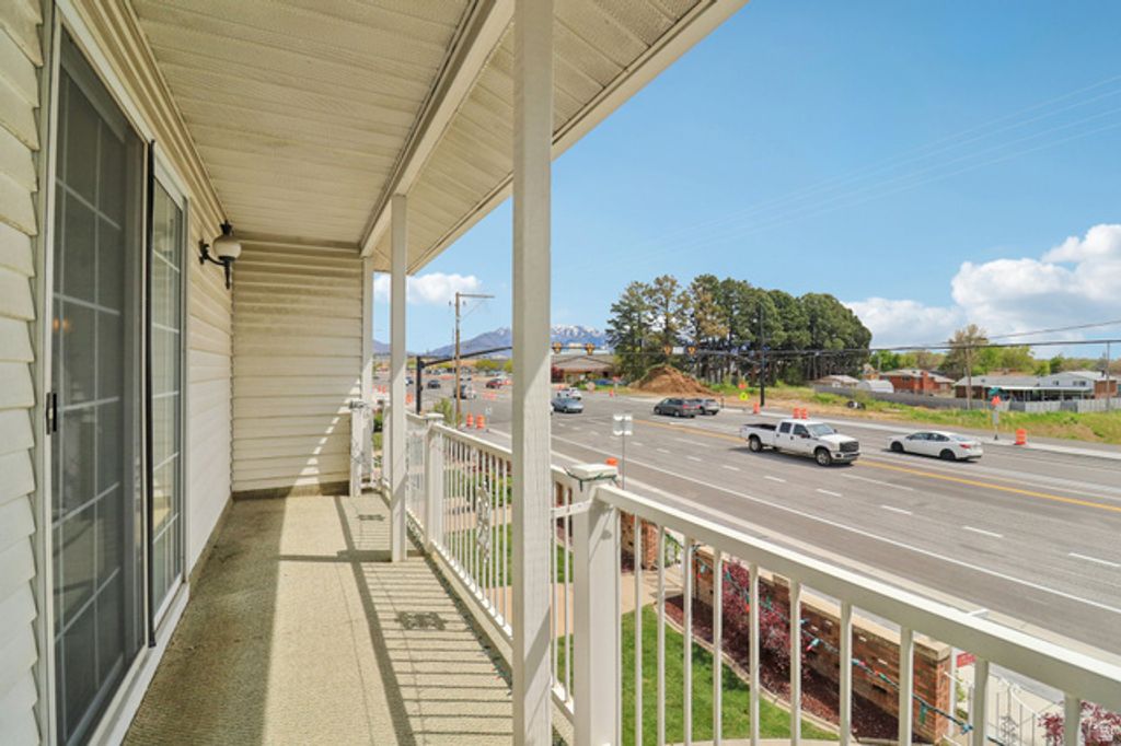 Image 43 of property listing at 2122 W 5600 S, Roy, UT 84067