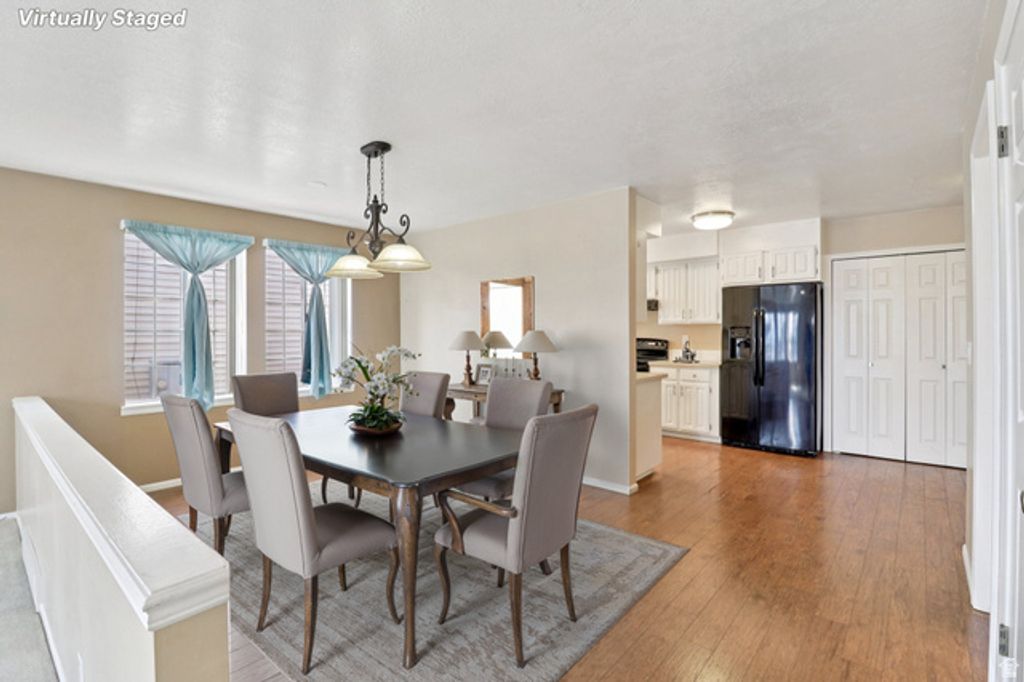Image 8 of property listing at 2122 W 5600 S, Roy, UT 84067