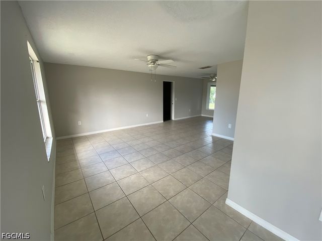 11310 Linda Loma DR, Fort Myers, FL 33908