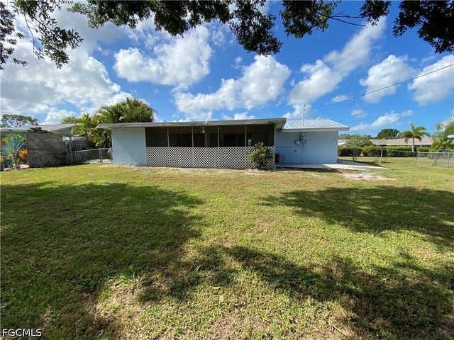 11310 Linda Loma DR, Fort Myers, FL 33908