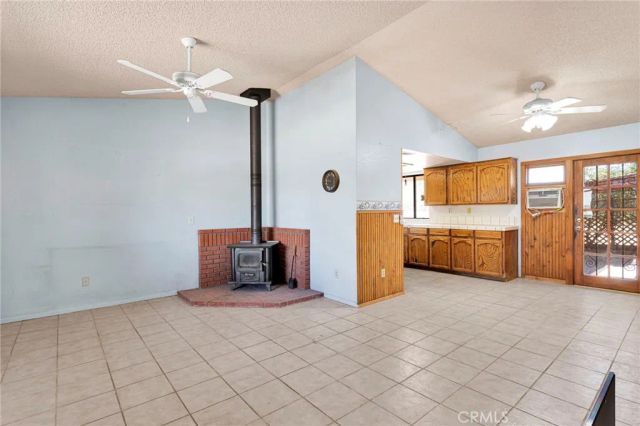 15747 Lindero Street, Victorville, CA 92395