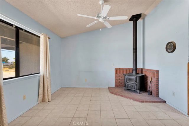 15747 Lindero Street, Victorville, CA 92395