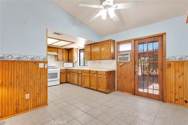 15747 Lindero Street, Victorville, CA 92395