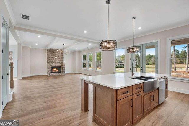 402 Manchester Lane, Villa Rica, GA 30180