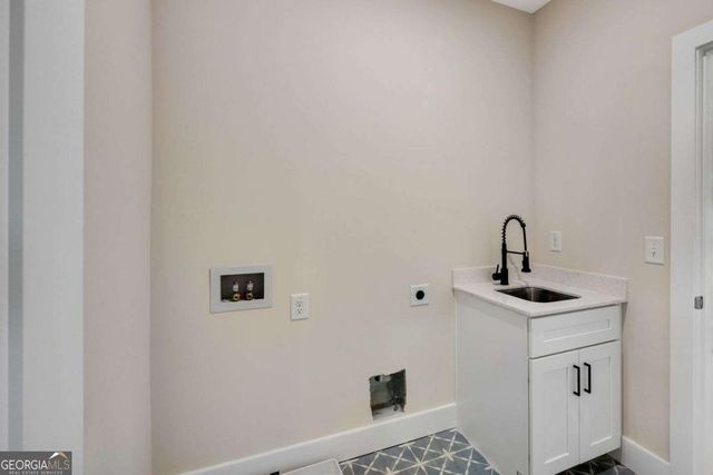 402 Manchester Lane, Villa Rica, GA 30180