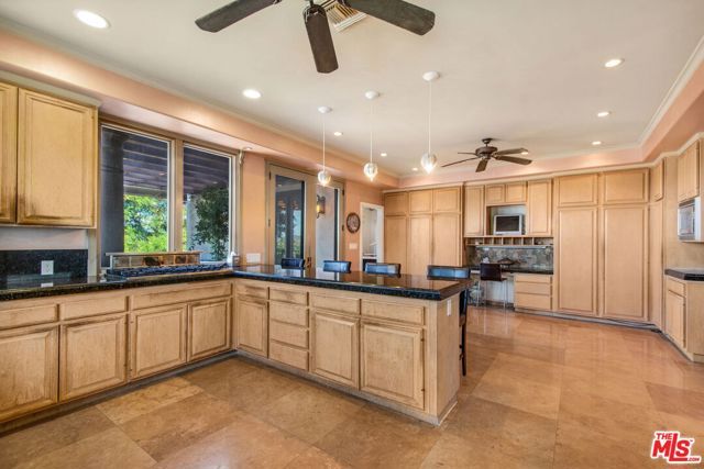 24485 Park Granada, Calabasas, CA 91302