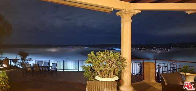 24485 Park Granada, Calabasas, CA 91302